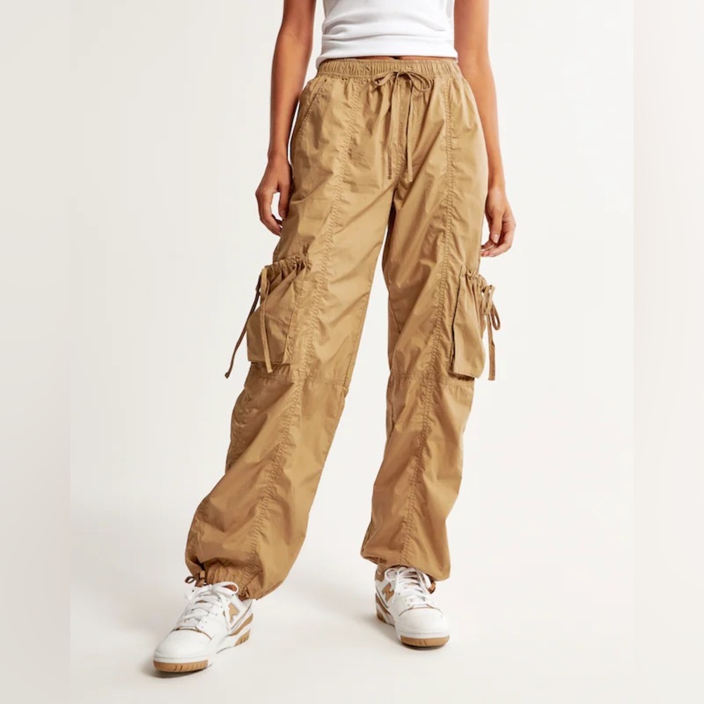 A&F Parachute Utility Pant